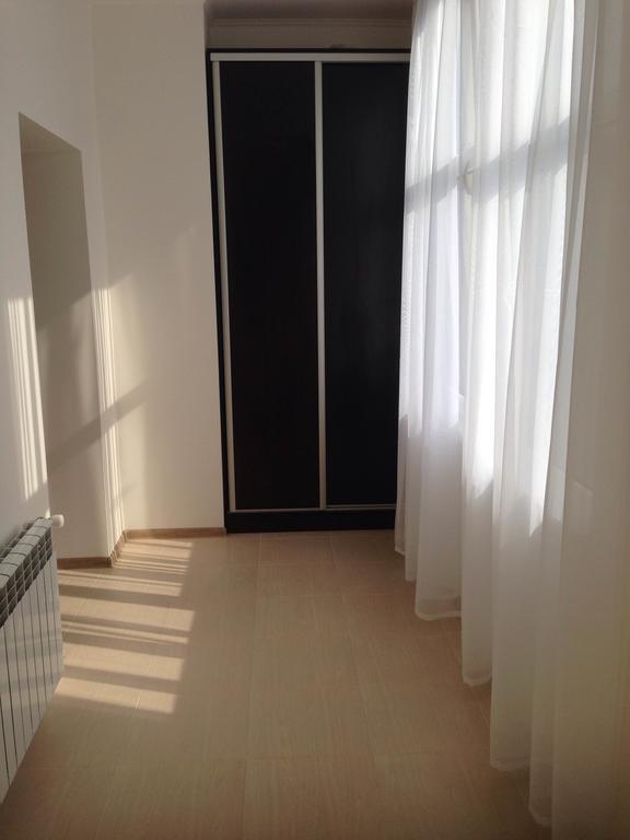 Gil Apartments, On Mynaiska 18 Oujhorod Extérieur photo
